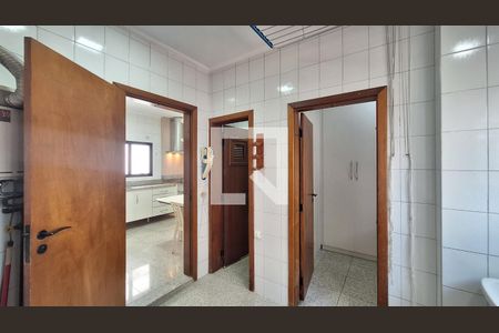 Apartamento à venda com 147m², 3 quartos e 2 vagasÁrea de Serviço