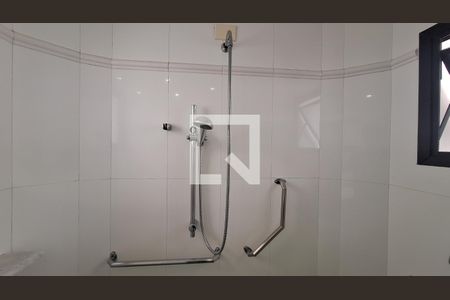 Apartamento à venda com 147m², 3 quartos e 2 vagasDetalhe Banheiro da Suíte