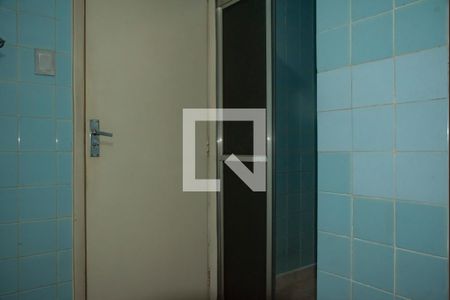 Apartamento à venda com 83m², 2 quartos e sem vagaBanheiro