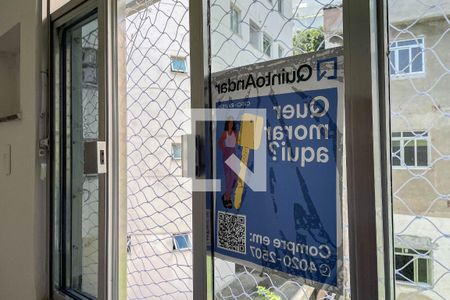 Plaquinha de apartamento à venda com 2 quartos, 70m² em Tijuca, Rio de Janeiro