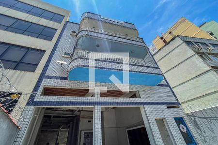 Apartamento à venda com 70m², 2 quartos e 1 vagaFachada