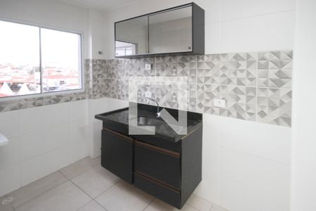 Cozinha de apartamento para alugar com 2 quartos, 32m² em Vila Ivone, São Paulo