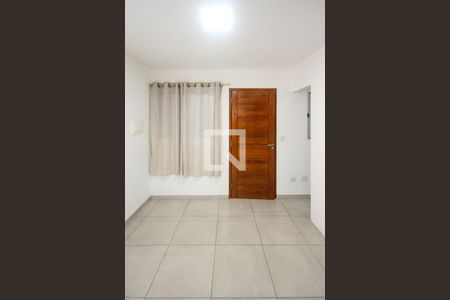 Sala de apartamento para alugar com 2 quartos, 32m² em Vila Ivone, São Paulo