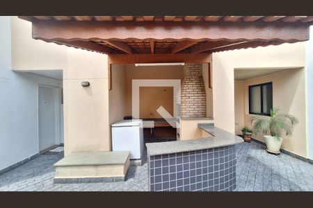 Apartamento para alugar com 115m², 3 quartos e 2 vagas Apartamento para alugar com 115m², 3 quartos e 2 vagasÁrea comum - Churrasqueira