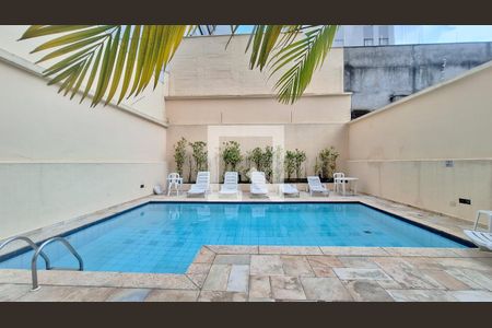 Apartamento para alugar com 115m², 3 quartos e 2 vagas Apartamento para alugar com 115m², 3 quartos e 2 vagasÁrea comum - Piscina