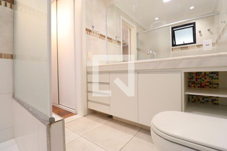 Apartamento para alugar com 115m², 3 quartos e 2 vagasBanheiro da Suíte