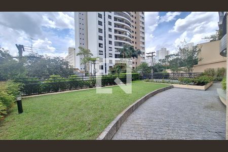 Apartamento para alugar com 115m², 3 quartos e 2 vagas Apartamento para alugar com 115m², 3 quartos e 2 vagasÁrea comum