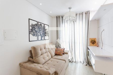 Sala de apartamento para alugar com 2 quartos, 34m² em Parque das Nações, Santo André