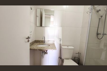 Apartamento para alugar com 65m², 2 quartos e 1 vagaBanheiro da Suíte