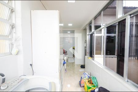 Apartamento à venda com 65m², 3 quartos e sem vaga Apartamento à venda com 65m², 3 quartos e sem vagaÁrea de Serviço