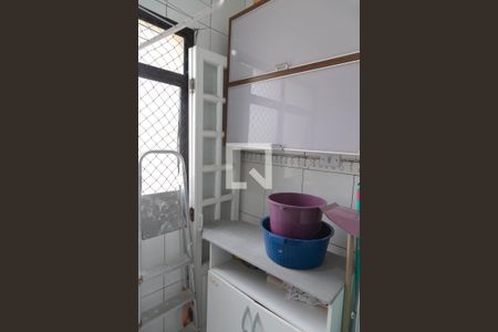 Apartamento para alugar com 69m², 2 quartos e 1 vagaÁrea de Serviço