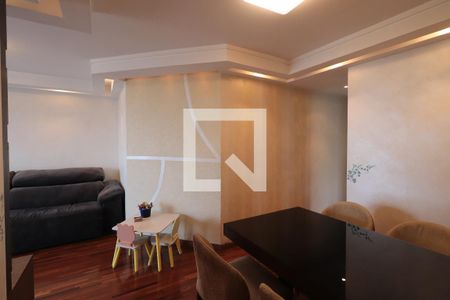 Sala de apartamento para alugar com 3 quartos, 82m² em Parque Maria Luiza, São Paulo