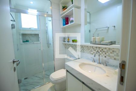 Apartamento à venda com 101m², 3 quartos e 2 vagas Apartamento à venda com 101m², 3 quartos e 2 vagasBanheiro