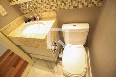 Apartamento à venda com 101m², 3 quartos e 2 vagas Apartamento à venda com 101m², 3 quartos e 2 vagasLavabo