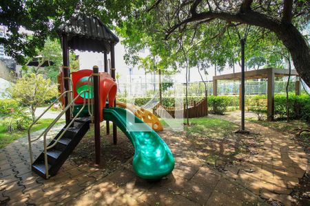 Apartamento à venda com 101m², 3 quartos e 2 vagas Apartamento à venda com 101m², 3 quartos e 2 vagasÁrea comum