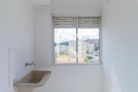 Área de Serviço de apartamento para alugar com 2 quartos, 45m² em Bairro Jardim Nossa Senhora das Graças, Cotia