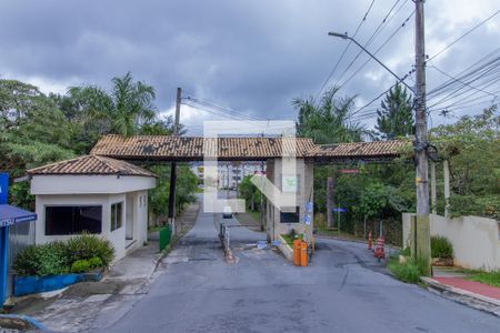 Fachado do condomínio de apartamento para alugar com 2 quartos, 45m² em Bairro Jardim Nossa Senhora das Graças, Cotia