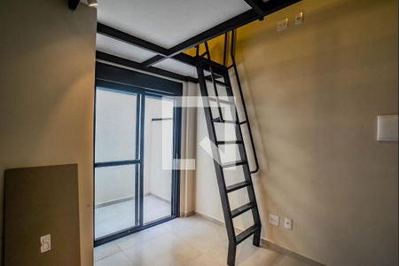 Sala/Cozinha de apartamento para alugar com 1 quarto, 24m² em Bangú, Santo André