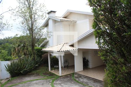 Casa de condomínio para alugar com 1279m², 5 quartos e 4 vagasFachada