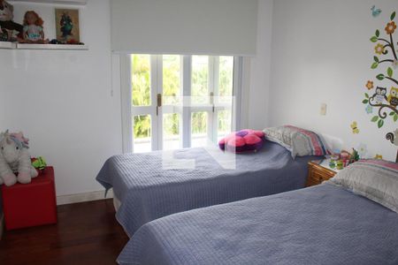 Casa de condomínio para alugar com 1279m², 5 quartos e 4 vagasSuíte 3