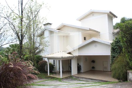 Casa de condomínio para alugar com 1279m², 5 quartos e 4 vagasFachada