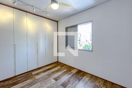 Apartamento à venda com 85m², 2 quartos e 1 vagaQuarto 2