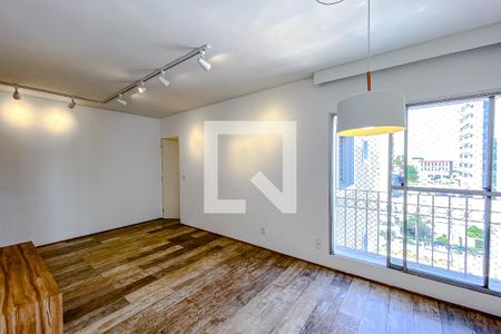 Apartamento à venda com 85m², 2 quartos e 1 vagaSala