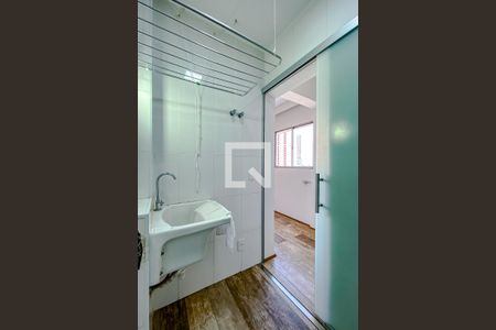 Apartamento à venda com 85m², 2 quartos e 1 vagaÁrea de Serviço