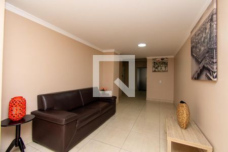 Apartamento à venda com 120m², 3 quartos e 2 vagas Apartamento à venda com 120m², 3 quartos e 2 vagasHall social