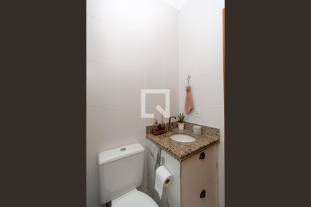 Apartamento à venda com 120m², 3 quartos e 2 vagas Apartamento à venda com 120m², 3 quartos e 2 vagasBanheiro Social