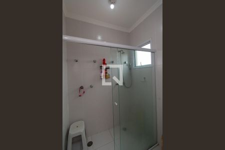 Apartamento à venda com 120m², 3 quartos e 2 vagas Apartamento à venda com 120m², 3 quartos e 2 vagasBanheiro da Suíte 2