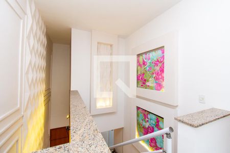 Apartamento à venda com 120m², 3 quartos e 2 vagas Apartamento à venda com 120m², 3 quartos e 2 vagasMezanino