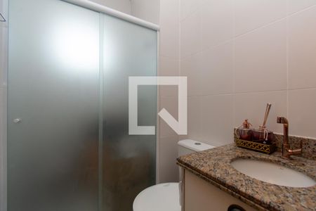 Apartamento à venda com 120m², 3 quartos e 2 vagas Apartamento à venda com 120m², 3 quartos e 2 vagasBanheiro Social