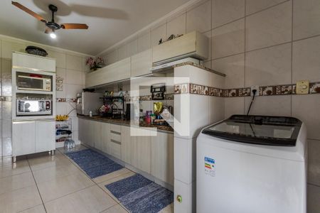 Apartamento à venda com 135m², 2 quartos e 2 vagas Apartamento à venda com 135m², 2 quartos e 2 vagasCozinha e Área de Serviço