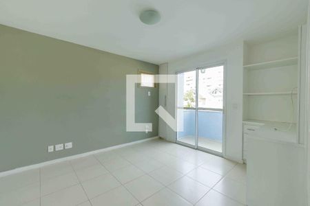 Casa de condomínio à venda com 200m², 5 quartos e 3 vagasSuíte 2