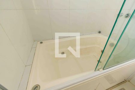 Casa de condomínio à venda com 200m², 5 quartos e 3 vagasBanheiro da Suíte 2