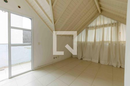 Casa de condomínio à venda com 200m², 5 quartos e 3 vagasSuíte 1