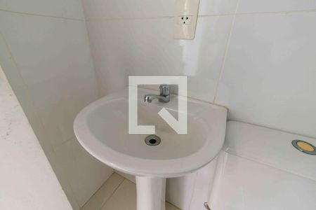 Casa de condomínio à venda com 200m², 5 quartos e 3 vagasBanheiro de Serviço