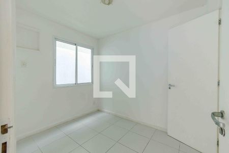 Casa de condomínio à venda com 200m², 5 quartos e 3 vagasQuarto de Serviço