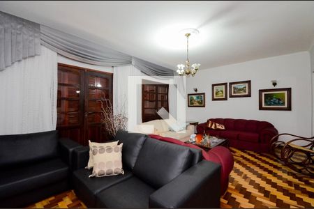 Sala de Estar de casa à venda com 3 quartos, 400m² em Vila Galvão, Guarulhos