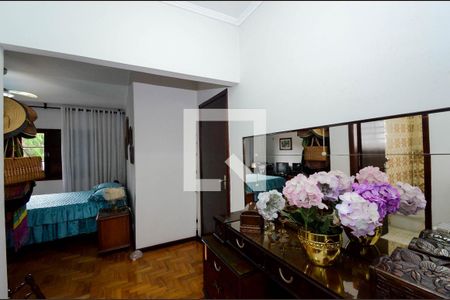 Casa à venda com 400m², 3 quartos e 6 vagasQuarto 3 - Suíte