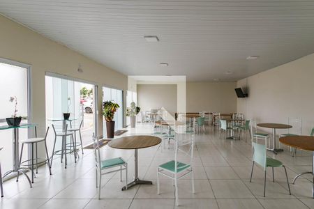 Apartamento para alugar com 40m², 2 quartos e 1 vaga Apartamento para alugar com 40m², 2 quartos e 1 vagaÁrea Comum - Salão de Festas