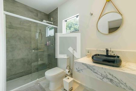 Casa de condomínio à venda com 350m², 4 quartos e 4 vagasBanheiro da Suíte 3