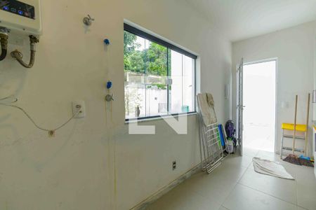 Casa de condomínio à venda com 350m², 4 quartos e 4 vagasÁrea de Serviço