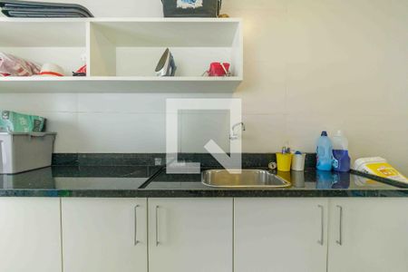 Casa de condomínio à venda com 350m², 4 quartos e 4 vagasÁrea de Serviço