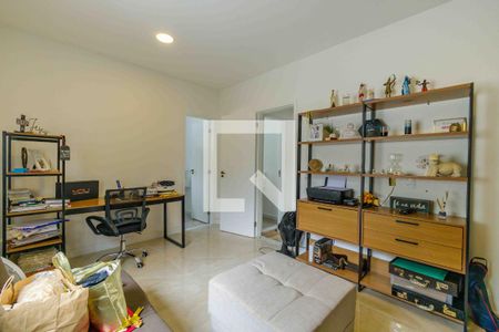 Casa de condomínio à venda com 350m², 4 quartos e 4 vagasSuíte 3