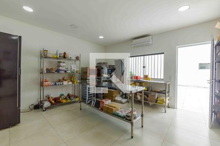 Casa de condomínio à venda com 350m², 4 quartos e 4 vagasCozinha Anexo