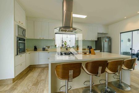 Casa de condomínio à venda com 350m², 4 quartos e 4 vagasCozinha