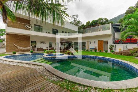 Casa de condomínio à venda com 350m², 4 quartos e 4 vagasVaranda da Sala