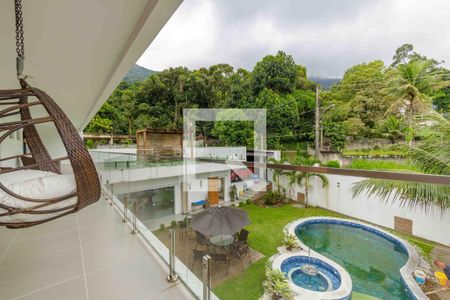 Casa de condomínio à venda com 350m², 4 quartos e 4 vagasVaranda da Sala